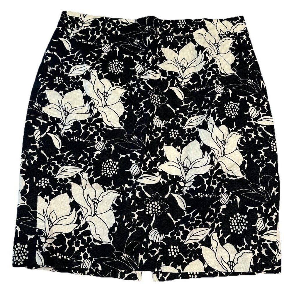 J Crew Black Floral Straight Pencil skirt Size 4 Petite Zip Cotton Lined